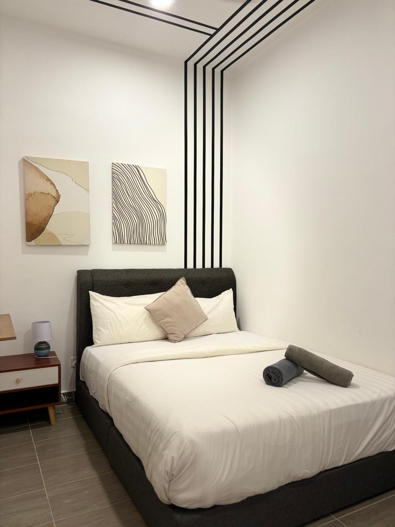 2Br Premium Suites Troika Kota Bharu By Aghome 外观 照片